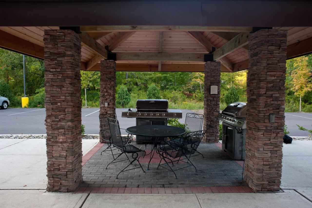 Staybridge Suites East Stroudsburg - Poconos By Ihg Extérieur photo